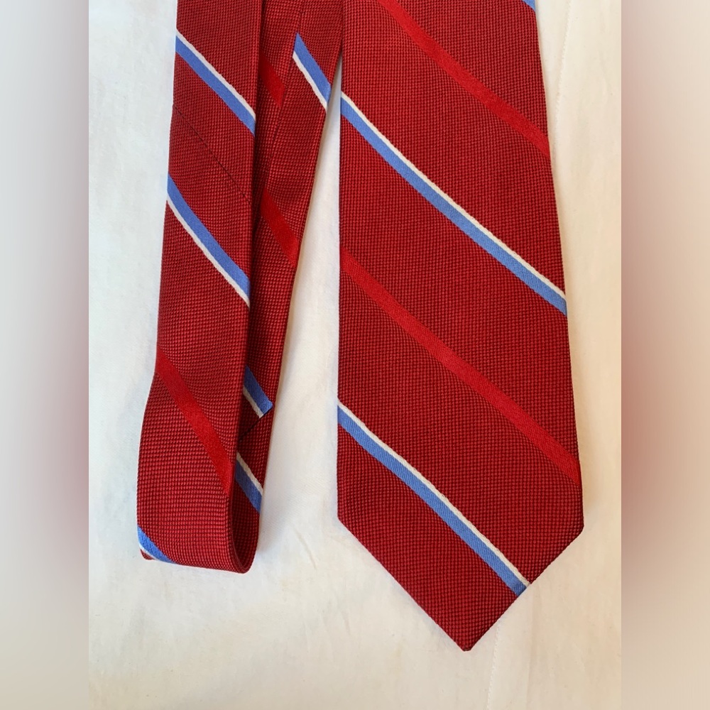 Men’s Red Striped Brooks Brothers Tie